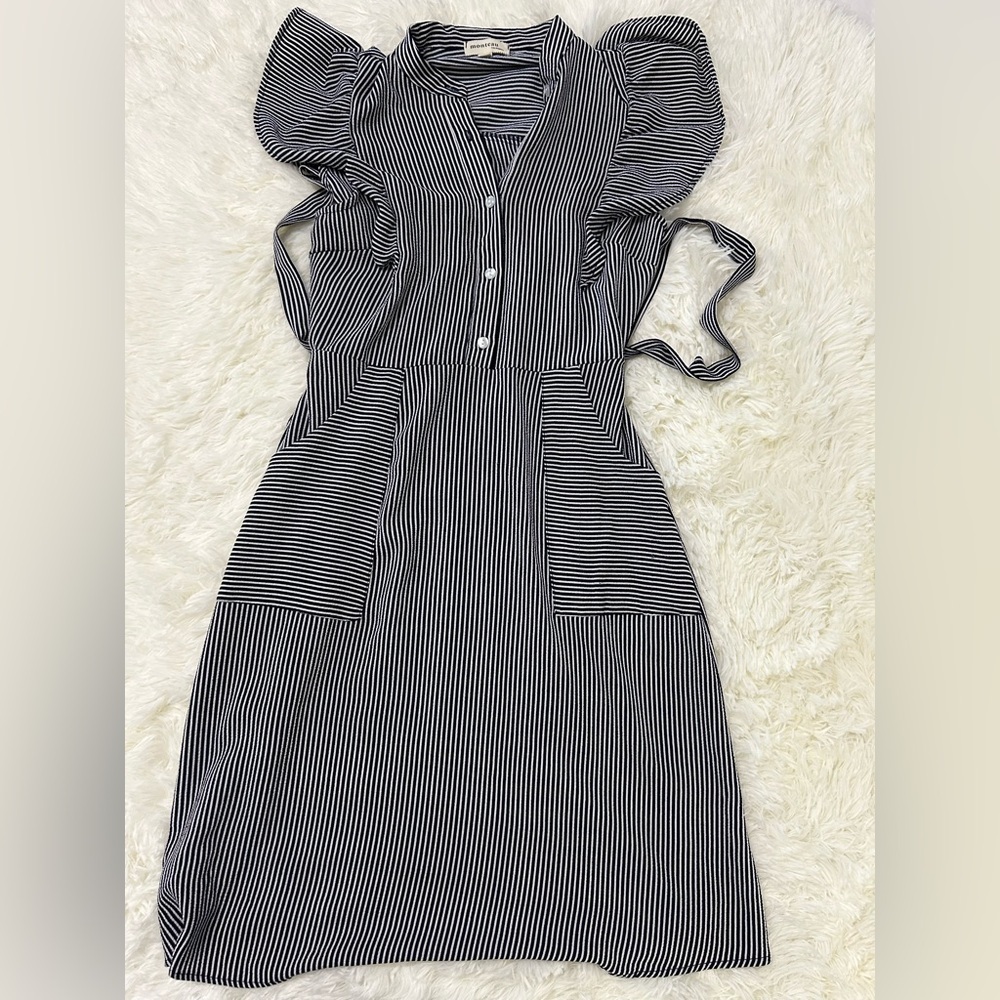 Monteau Black & White flattering Striped Button‑Front Dress, Size Small - Picture 3 of 9